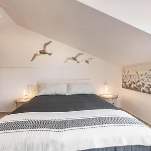 https://casa-royale-appartamento-aria.it-lombardy.com