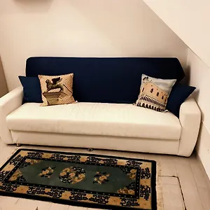 https://andrea-venice-flat-mezzanine-floor.hotelinveneto.com
