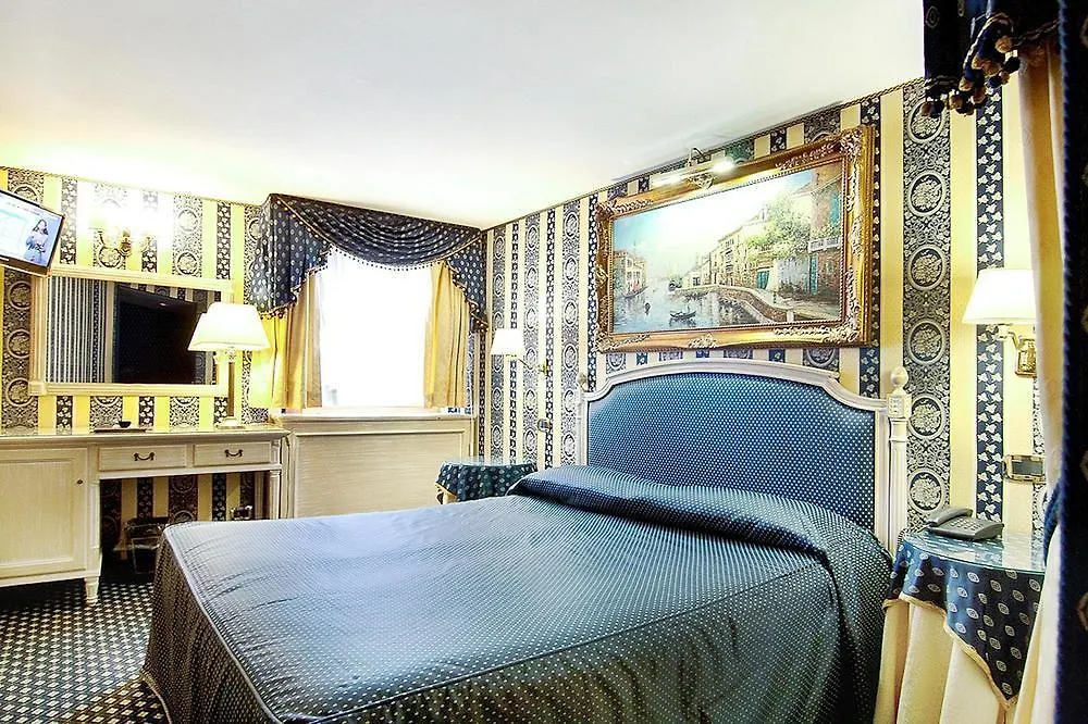 *** Guest house 312 Piazza San Marco Hotel Venice Italy